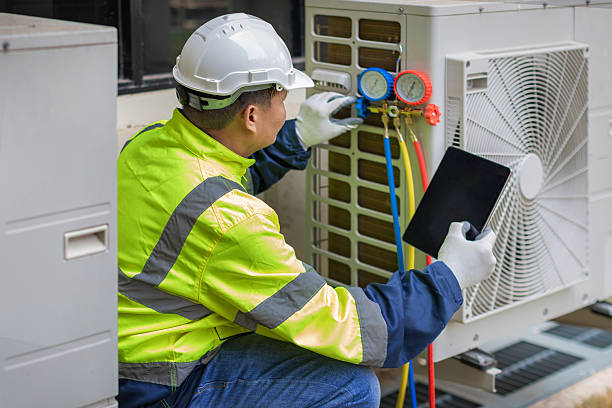 Professional Hvac technician working in Fountainville, PA